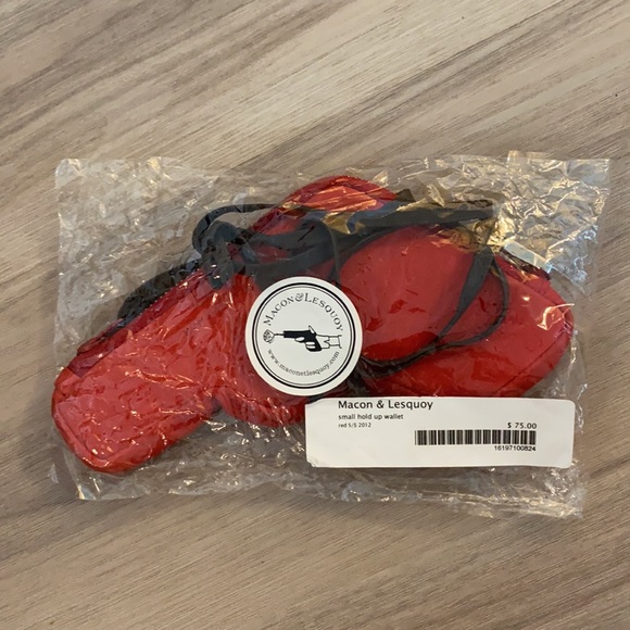 Brand New!! Macon&Lesquoy small hold up wallet (red) - Picture 2 of 2